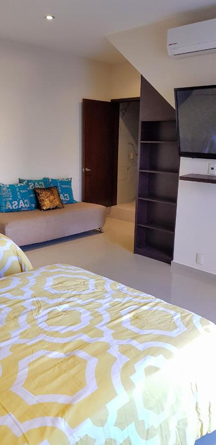 Suites Lagunas Colima Exteriör bild